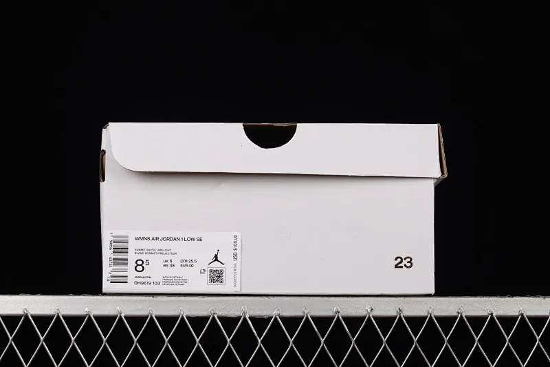 All categories Air Jordan Jordan series basketball shoes Air Jordan 1 Low Air Jordan 1 Low "Limelight" AJ1 Joe 1 fluorescent yellow low-top casual sneakers DH9619-103
